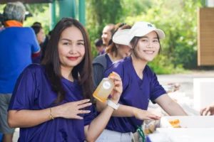 กิจกรรม CSR ปลูกป่าชายเลนบางปู SO Outsourcing สยามราชธานี
